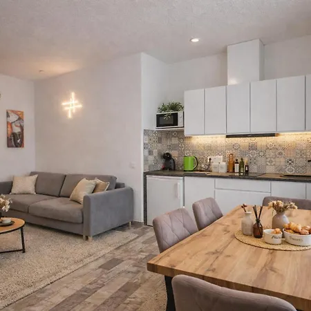 Giedres Apartments-alkava Near Old Town *